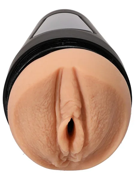 Adira Allure Pussy — image 11 of 12