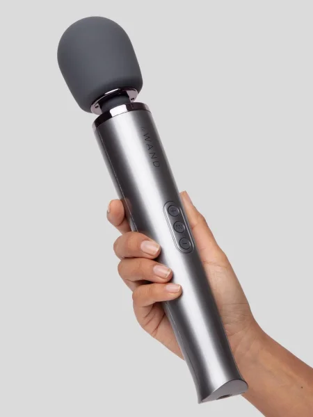 Le Wand Luxury Rechargeable Massage Wand Vibrator