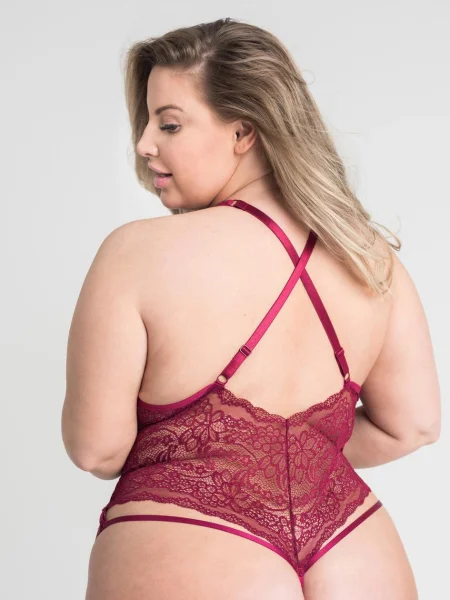 Lovehoney Plus Size Late Night Liaison Wine Crotchless Lace Teddy