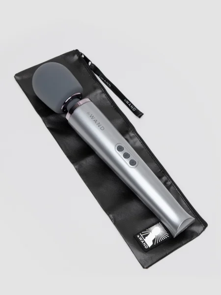 Le Wand Luxury Rechargeable Massage Wand Vibrator