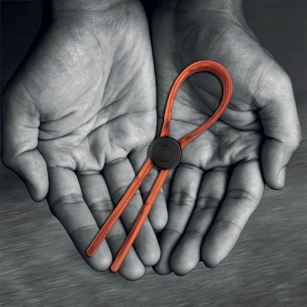 Velv&#39;Or Rooster Ragnar Adjustable Lasso String Cock Ring - Red