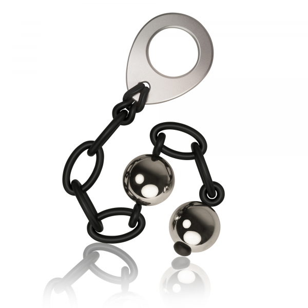 Love in Chains Black