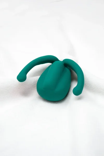Dame Eva II Hands-Free Clitoral Vibrator - Fir Green — image 24 of 25