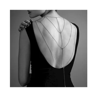 Magnifique Back Cleavage Chain Silver O s