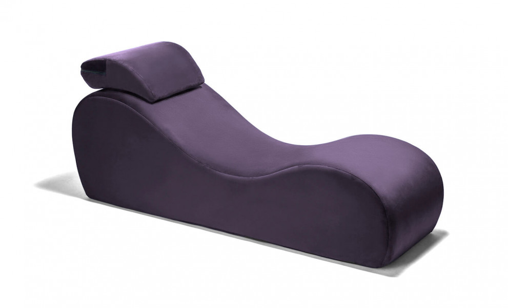 Esse Chaise
