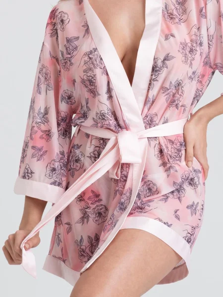 Lovehoney Rose Embrace Pink Robe