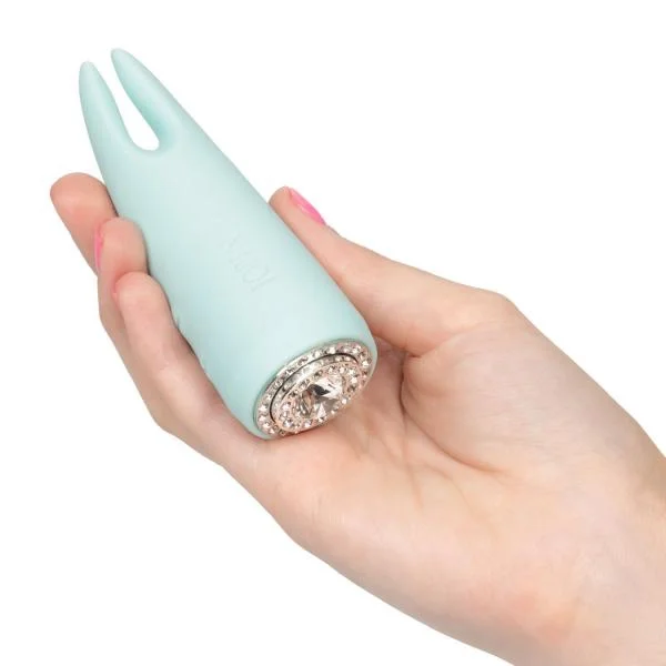 Pave Diana Travel Size Clitoral Vibrator Green