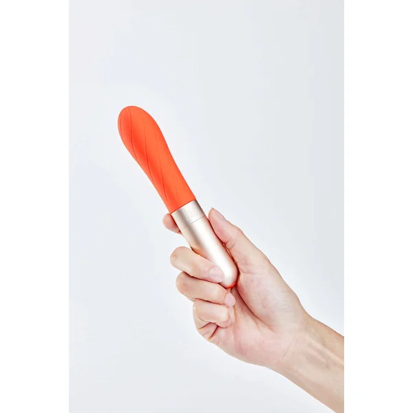 Love Not War Grá Sustainable Made Bullet Vibrator - Orange