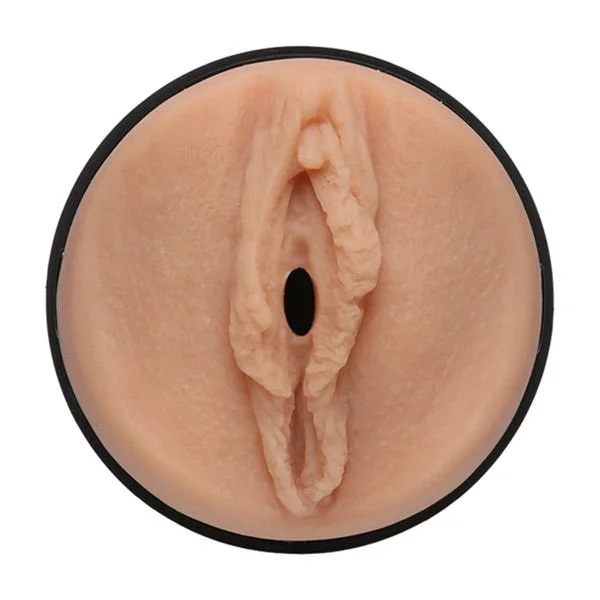 Main Squeeze Girls of Social Media layna.me