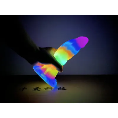 8 Glowing Rex Cock