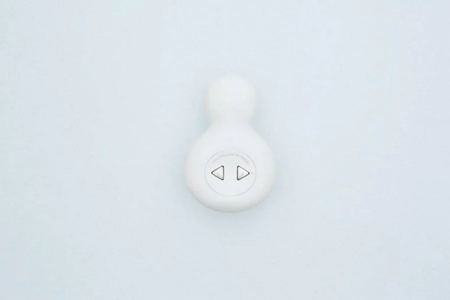 Tenga Iroha Vibrator — image 12 of 20