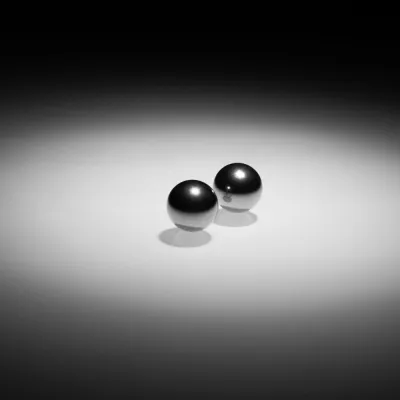 Noir Stainless Steel Kegel Balls