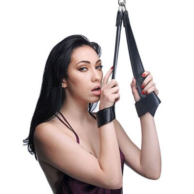 Adustable Black Suspension Straps With Snap Hook