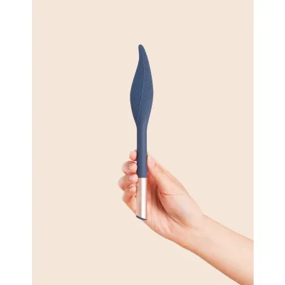Deia The Feather Teasing Pinpoint Vibrator