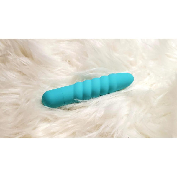 Maia Lola Rechargeable Twisty Bullet Vibrator - Teal