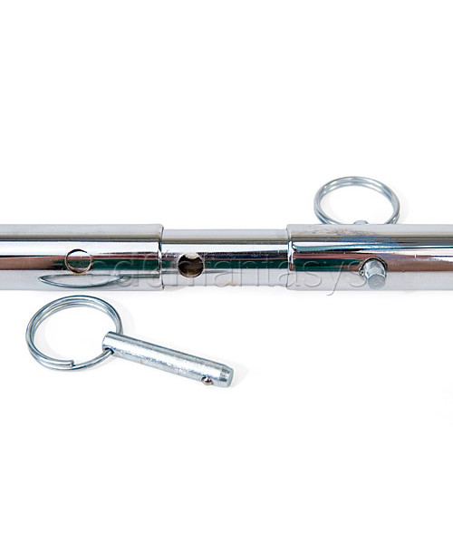 Adjustable spreader bar