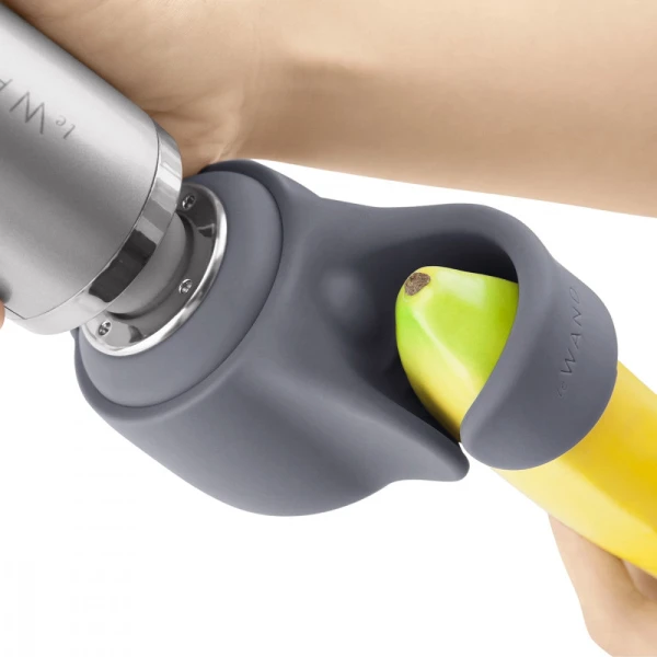 Le Wand Loop Silicone Penis Attachment — image 17 of 20