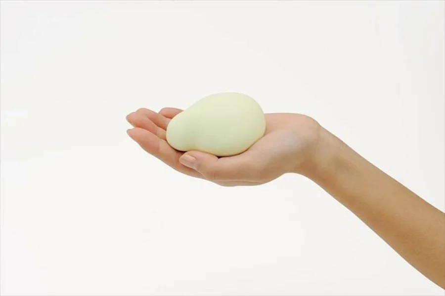 Tenga Iroha Vibrator — image 5 of 20
