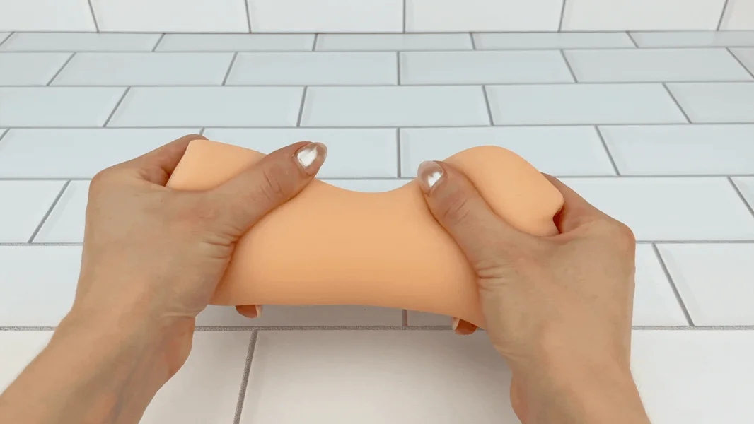 Super Tight & Realistic Mouth Blowjob Masturbator — image 23 of 25