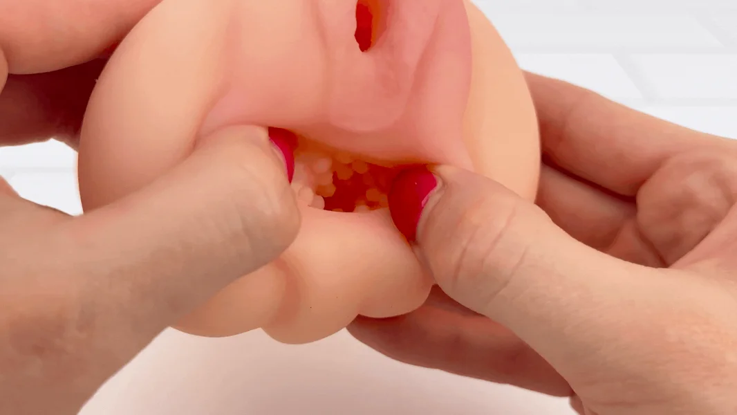 Realistic Easy Grip Dual Entry Pussy & Ass Masturbator — image 21 of 25