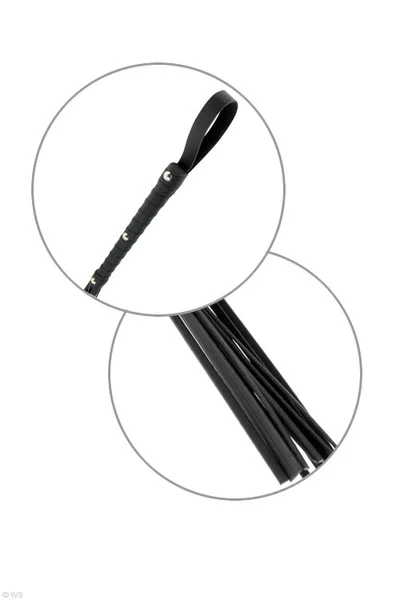Pipedream Cat O' Nine Deluxe Vinyl Flogger — image 7 of 8