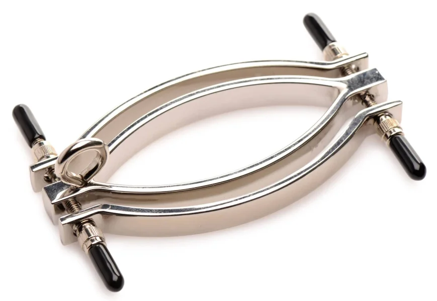 Pussy Tugger Adjustable Pussy Clamp With Leash -  Silver