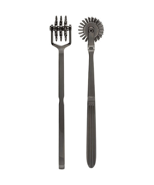 Kink spike solid metal pinwheel