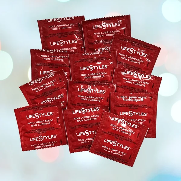 LifeStyles Non-Lubricated Latex Condoms | 12-Pack — image 8 of 9