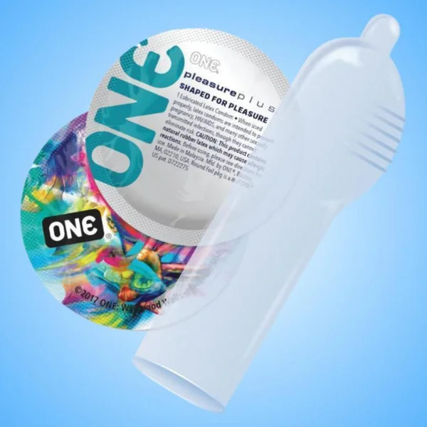 ONE Pleasure Plus Condoms with Pouch | 12-Pack — image 7 of 9
