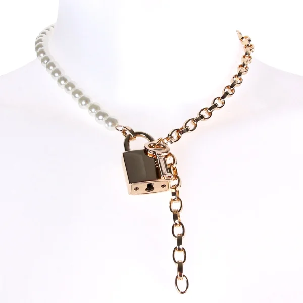Sex & Mischief Pearl Day Collar By Sportsheets - White & Gold