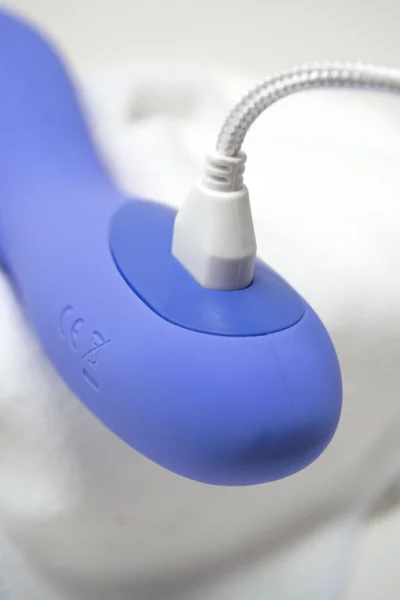 Dame Com Wand Massager - Periwinkle