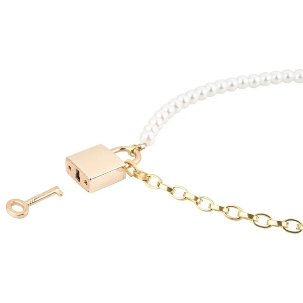 Sex & Mischief Pearl Day Collar By Sportsheets - White & Gold