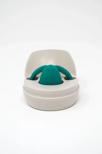 Dame Eva II Hands-Free Clitoral Vibrator - Fir Green — image 25 of 25