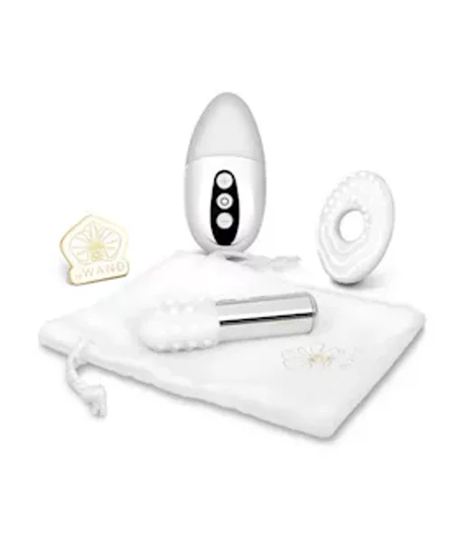 Le Wand Little Pleasures  - White — image 13 of 24