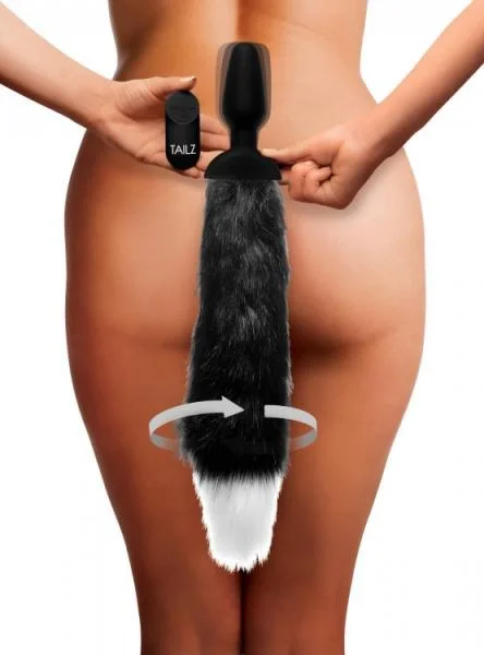 Waggerz Remote Control Wagging Fox Tail Anal Plug — image 4 of 8