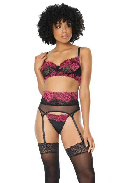 Sheer Lace Bra, Garter Belt & G-String — image 4 of 5