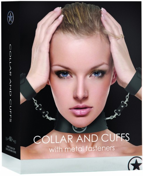 Collar with Handcuffs