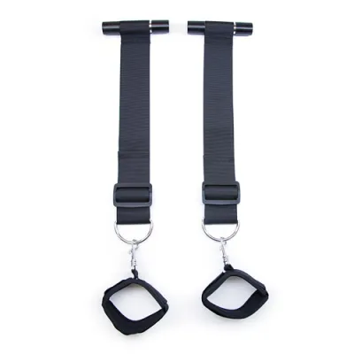 Hold me door restraints