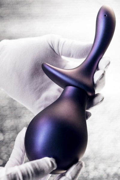 Hueman Nebula Bulb Butt Douche