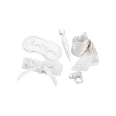 Bodywand 5 Piece Honeymoon Gift Set
