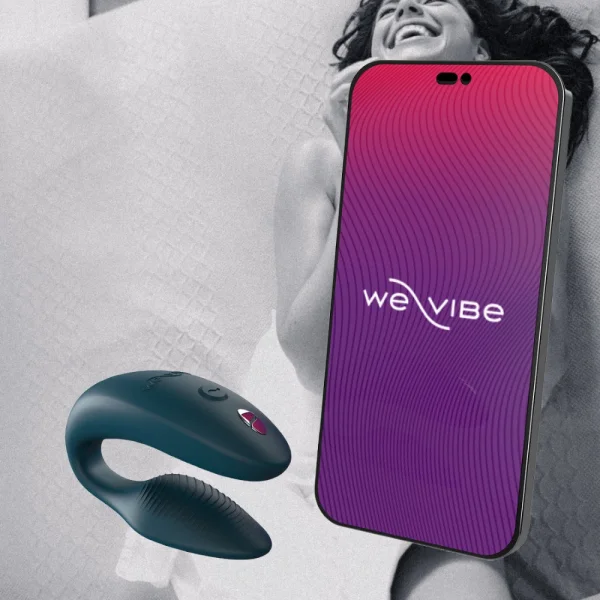 We-Vibe Sync Rechargeable Silicone Remote & App Controlled Couples Vibrator - Green Velvet