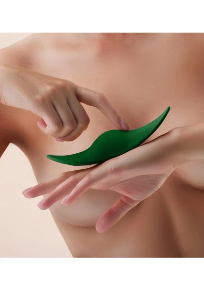 Unda Panty Vibrator — image 6 of 25