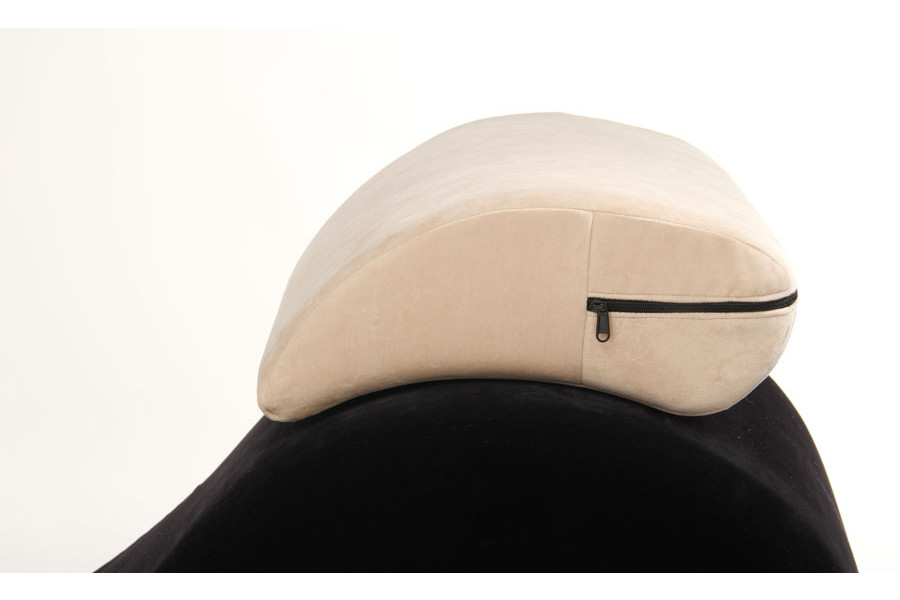 Esse Headrest