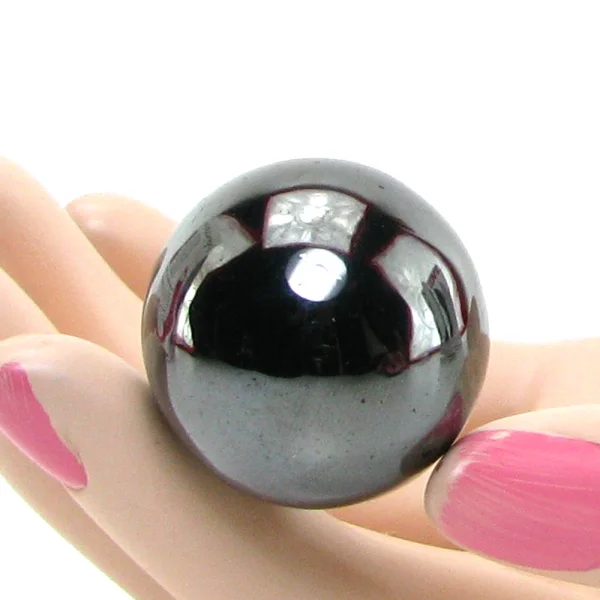 Nen-Wa magnetic hematite balls