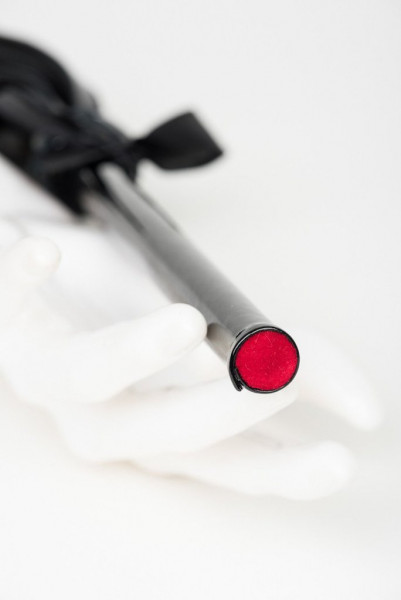 Kiss Flogger by Fräulein Kink