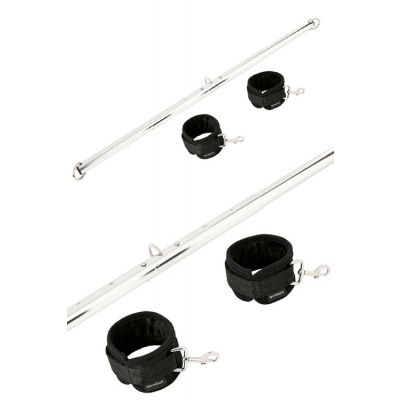 Sportsheets International Expandable Spreader Bar with Cuffs