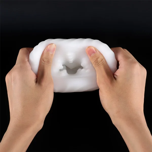 Svakom Robin Powerful Vibrating Masturbator
