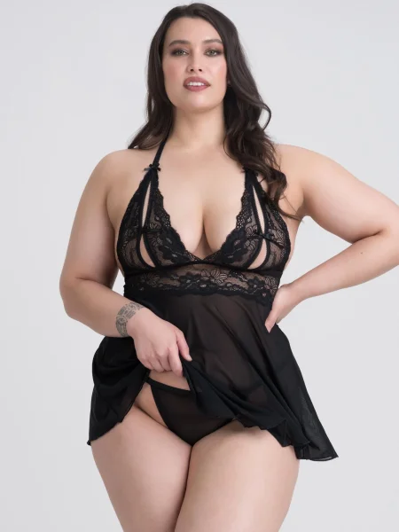 Lovehoney Plus Size Peek-a-Boo Black Lace Babydoll Set