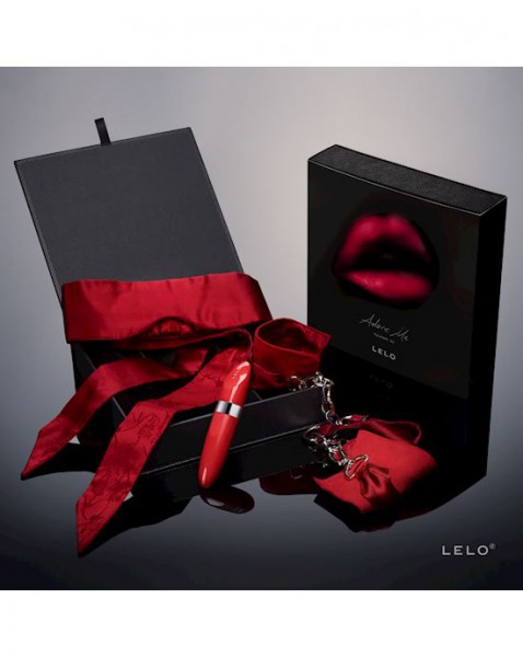 Lelo Adore Me Pleasure Set - Red