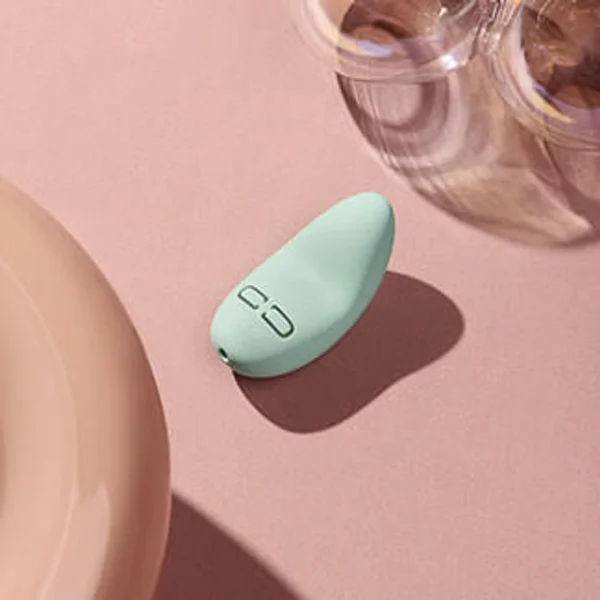 LELO Lily 3 Vibrator